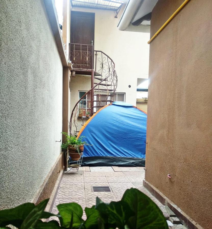 Residencial Moroni - Alojamiento En Cochabamba B&B 외부 사진