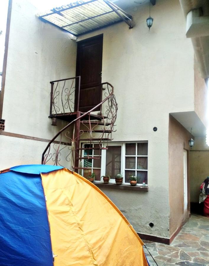 Residencial Moroni - Alojamiento En Cochabamba B&B 외부 사진
