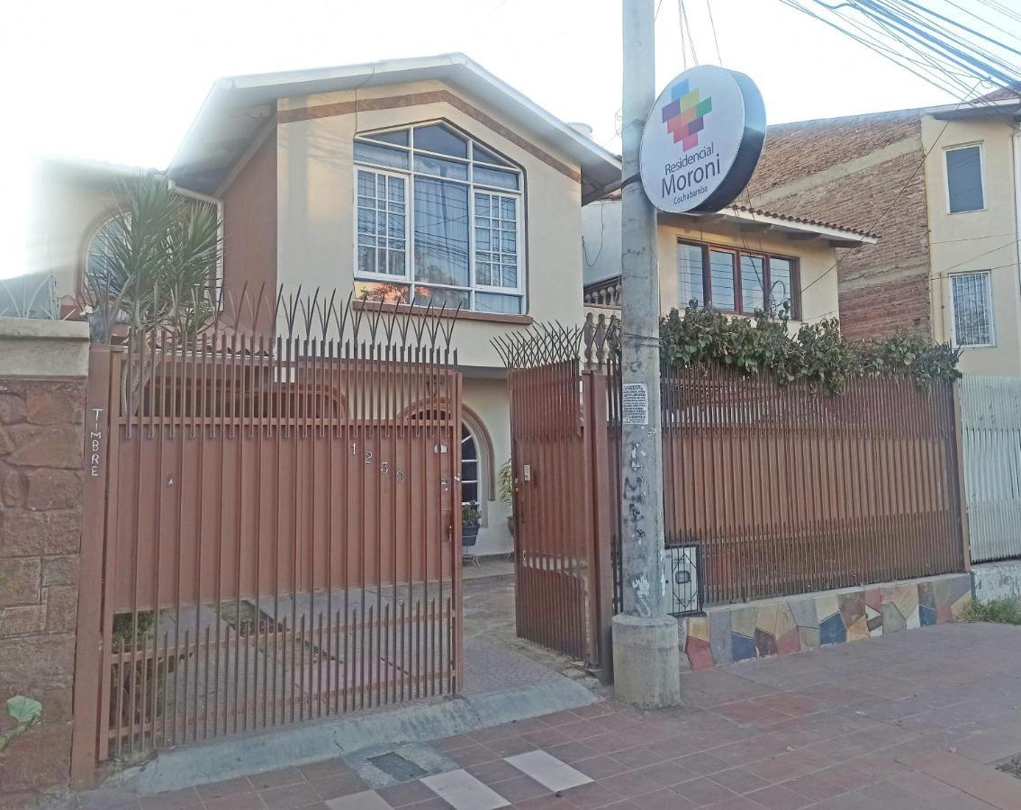 Residencial Moroni - Alojamiento En Cochabamba B&B 외부 사진